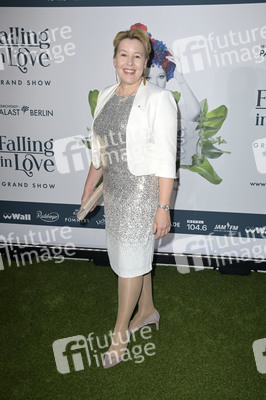 Weltpremiere der 'Falling In Love' Grand Show 2023 in Berlin