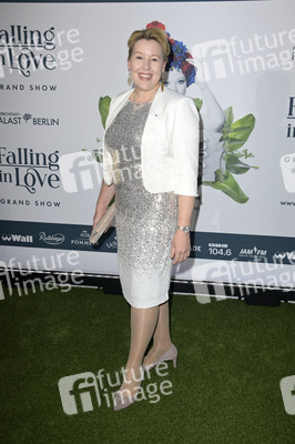 Weltpremiere der 'Falling In Love' Grand Show 2023 in Berlin