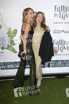 Weltpremiere der 'Falling In Love' Grand Show 2023 in Berlin