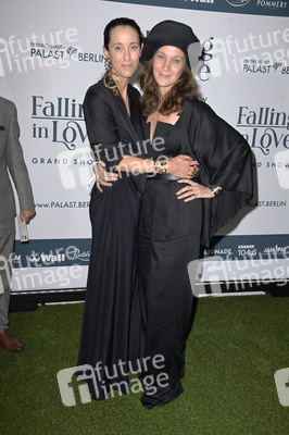 Weltpremiere der 'Falling In Love' Grand Show 2023 in Berlin
