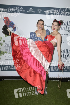 Weltpremiere der 'Falling In Love' Grand Show 2023 in Berlin