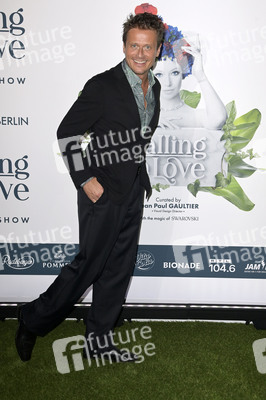 Weltpremiere der 'Falling In Love' Grand Show 2023 in Berlin