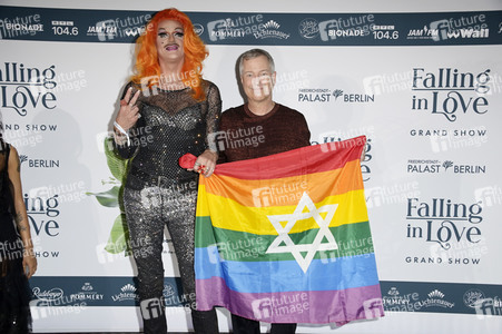 Weltpremiere der 'Falling In Love' Grand Show 2023 in Berlin