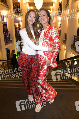 Weltpremiere der 'Falling In Love' Grand Show 2023 in Berlin