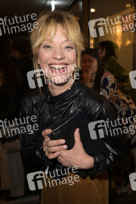Weltpremiere der 'Falling In Love' Grand Show 2023 in Berlin