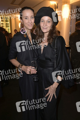 Weltpremiere der 'Falling In Love' Grand Show 2023 in Berlin