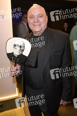 Weltpremiere der 'Falling In Love' Grand Show 2023 in Berlin