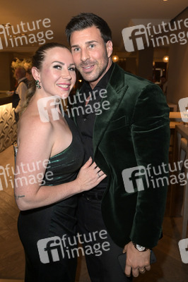 Weltpremiere der 'Falling In Love' Grand Show 2023 in Berlin