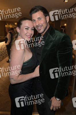 Weltpremiere der 'Falling In Love' Grand Show 2023 in Berlin