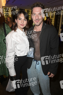 Weltpremiere der 'Falling In Love' Grand Show 2023 in Berlin