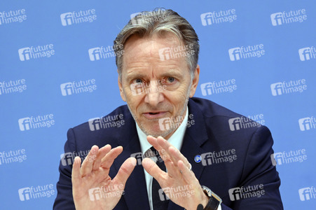 Bundespressekonferenz Bundeslagebild zur Organisierten Kriminalität 2022 in Berlin