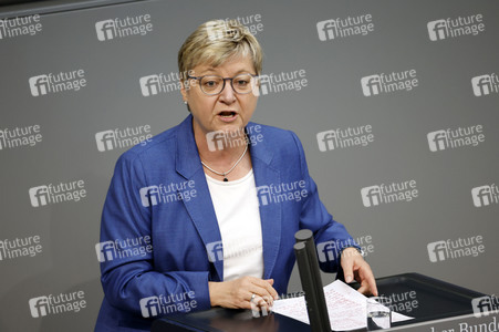 129. Sitzung des Deutschen Bundestages in Berlin
