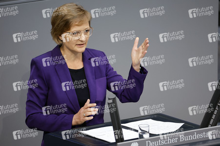 129. Sitzung des Deutschen Bundestages in Berlin