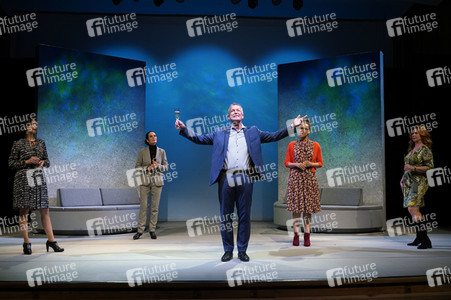 Theaterprobe 'Und wer nimmt den Hund?' in Berlin