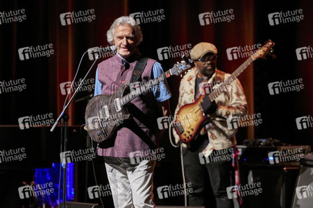 Konzert vom John McLaughlin Quintet in Hannover