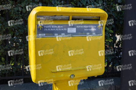Symbolfoto Post in Frankreich