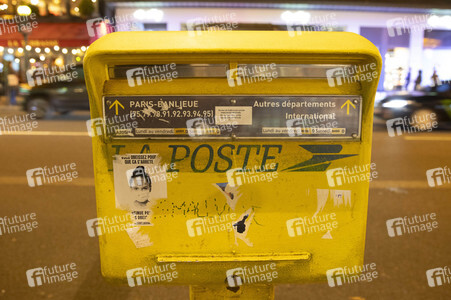 Symbolfoto Post in Frankreich
