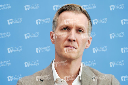 Bundespressekonferenz Turbo zur Arbeitsmarktintegration in Berlin