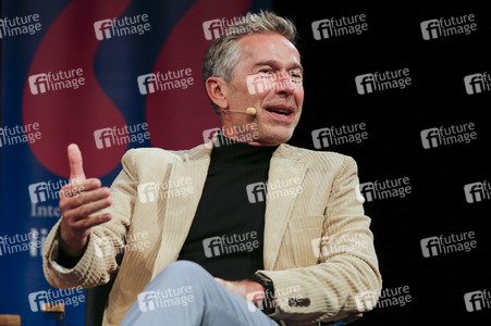 Dirk Steffens bei der lit.Cologne Spezial 2023 in Köln