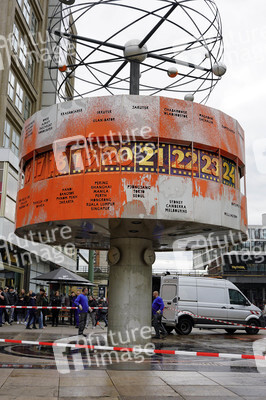Klimaprotest am Alexanderplatz in Berlin