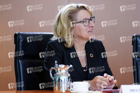 Sitzung des Sicherheitskabinetts der Bundesregierung in Berlin
