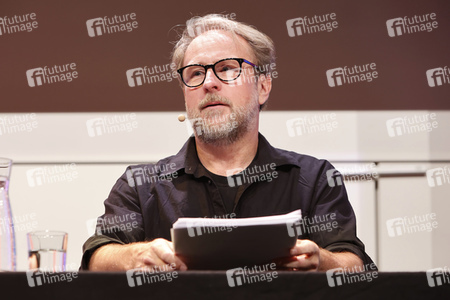 Sven Stricker und Bjarne Mädel auf der lit.Cologne 2023 in Köln