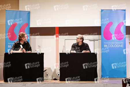 Sven Stricker und Bjarne Mädel auf der lit.Cologne 2023 in Köln