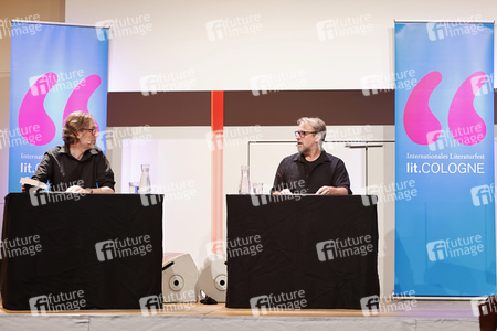 Sven Stricker und Bjarne Mädel auf der lit.Cologne 2023 in Köln
