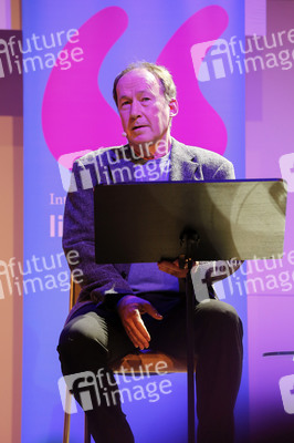 Richard Ford und Ulrich Noethen auf der lit.Cologne Spezial 2023 in Köln