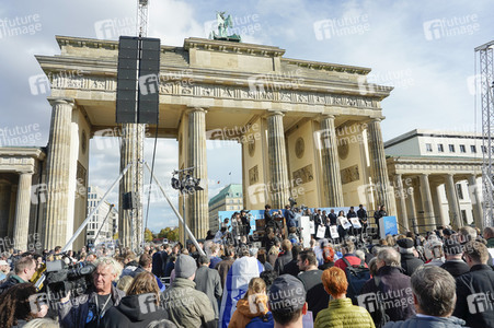 Kundgebung gegen Antisemitismus und für Solidarität mit Israel in Berlin