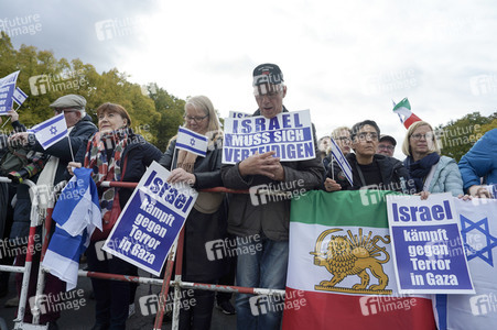 Kundgebung gegen Antisemitismus und für Solidarität mit Israel in Berlin