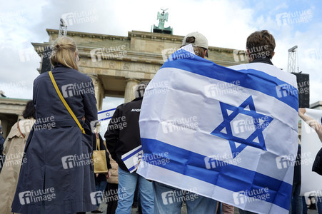 Kundgebung gegen Antisemitismus und für Solidarität mit Israel in Berlin