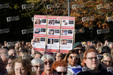 Kundgebung gegen Antisemitismus und für Solidarität mit Israel in Berlin