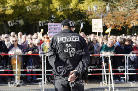 Kundgebung gegen Antisemitismus und für Solidarität mit Israel in Berlin