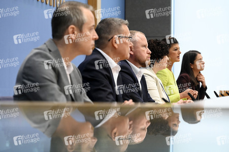 Bundespressekonferenz Gründung des Vereins 'Bündnis Sahra Wagenknecht' in Berlin