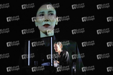 Theaterprobe 'Fremd' in Berlin