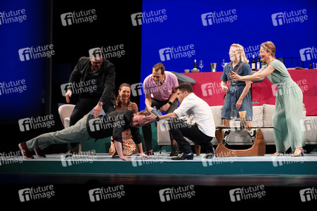 Theaterprobe 'Das perfekte Geheimnis' in Berlin