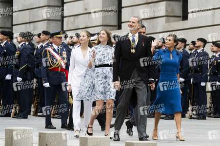 Kronprinzessin Leonor schwört den Treueeid in Madrid