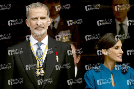 Kronprinzessin Leonor schwört den Treueeid in Madrid
