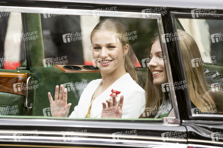 Kronprinzessin Leonor schwört den Treueeid in Madrid
