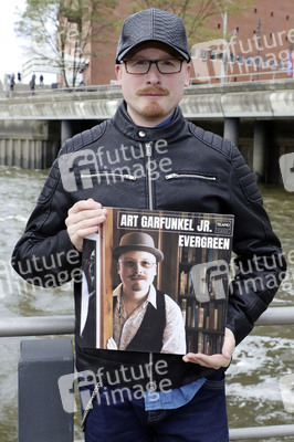 Albumpräsentation von Art Garfunkel Jr. in Hamburg