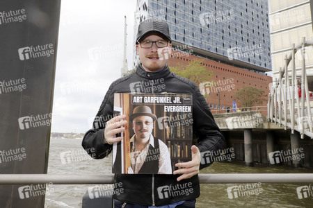 Albumpräsentation von Art Garfunkel Jr. in Hamburg