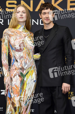 Filmpremiere 'Die Tribute von Panem - The Ballad of Songbirds & Snakes' in Berlin