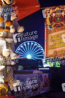 Weihnachtsmarkt 'Winterzauber' in Berlin