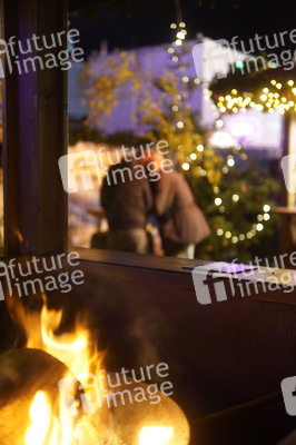 Weihnachtsmarkt 'Winterzauber' in Berlin
