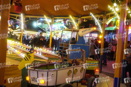 Weihnachtsmarkt 'Winterzauber' in Berlin