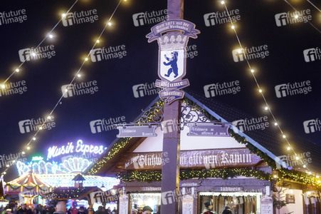 Weihnachtsmarkt 'Winterzauber' in Berlin