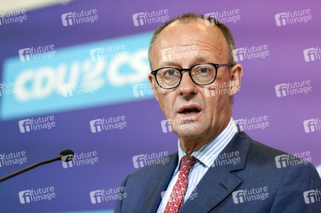 Pressestatement der CDU/CSU-Bundestagsfraktion in Berlin