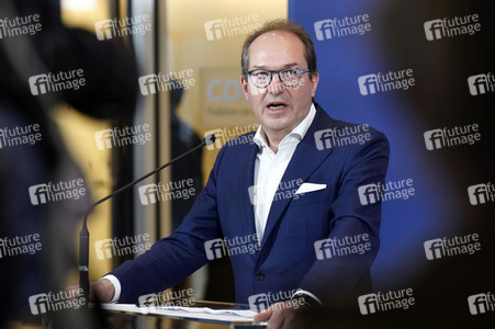 Pressestatement der CDU/CSU-Bundestagsfraktion in Berlin