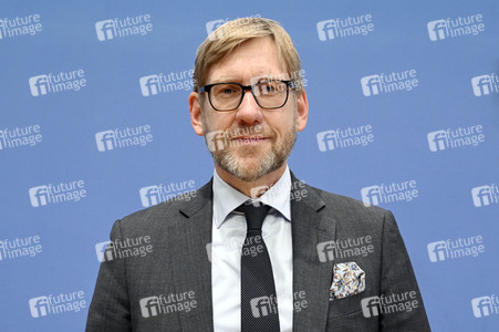 Bundespressekonferenz Falsche Rahmenbedingungen verhindern Klimaneutralität des Güterkraftverkehrs in Berlin